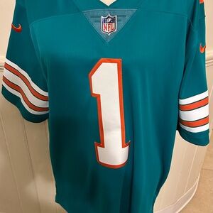 NWOT Miami Dolphins Tua Tagovailoa #1 Nike Vapor Limited Stitched Jersey-X-Large